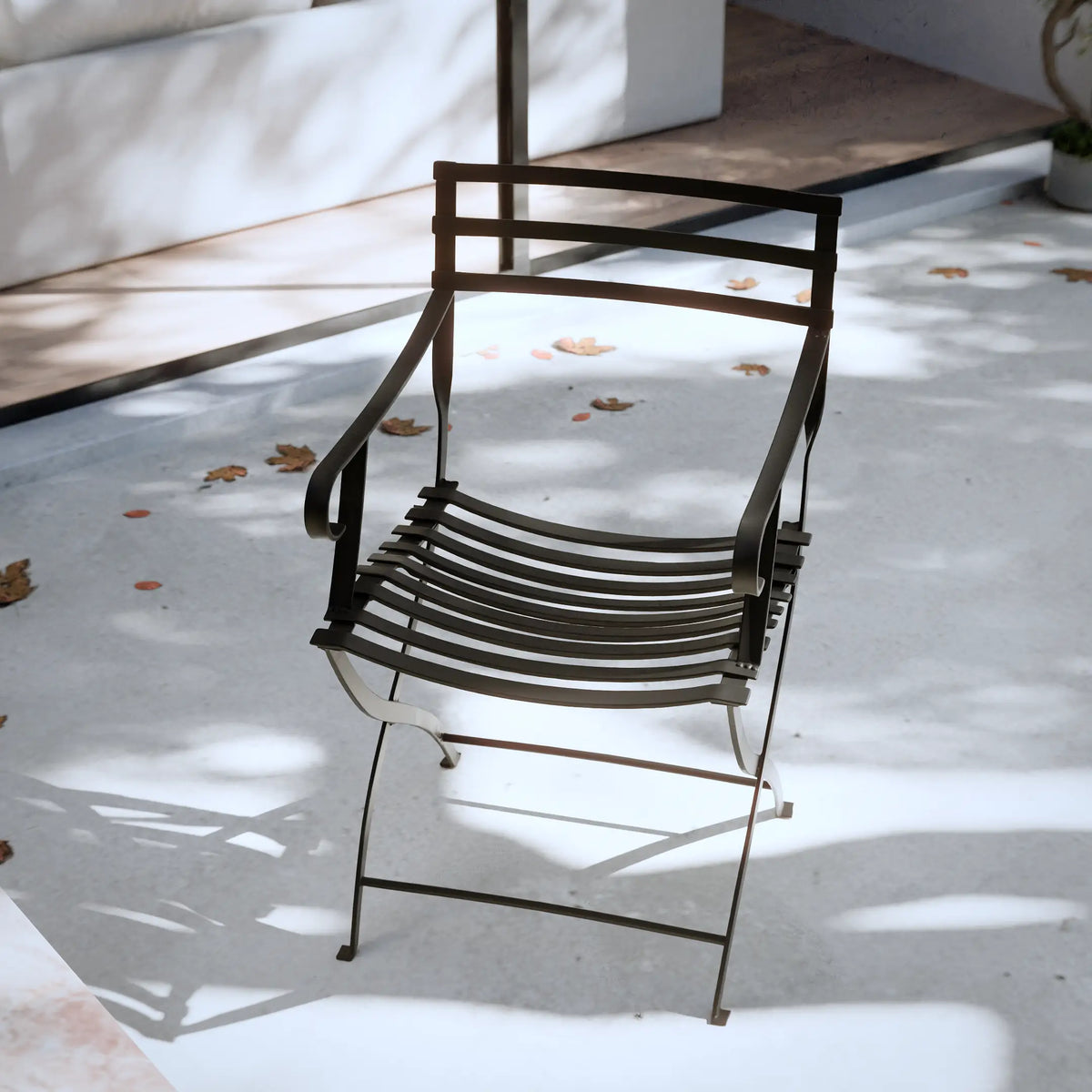 Classic Cafe Arm Chair