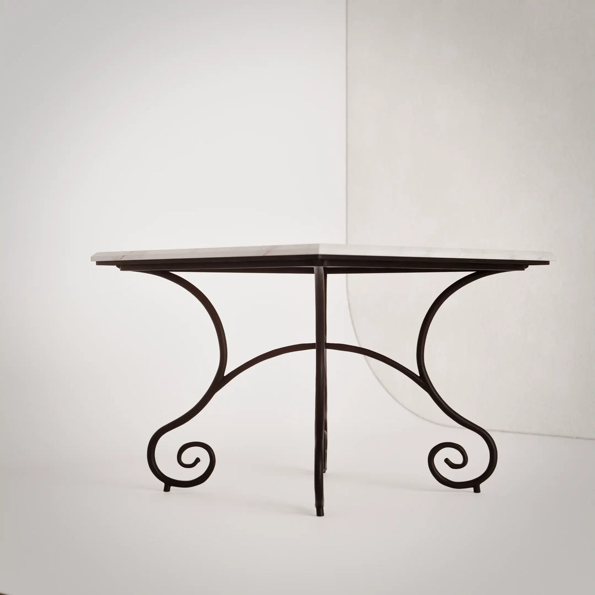 Classic Modena Reception Table