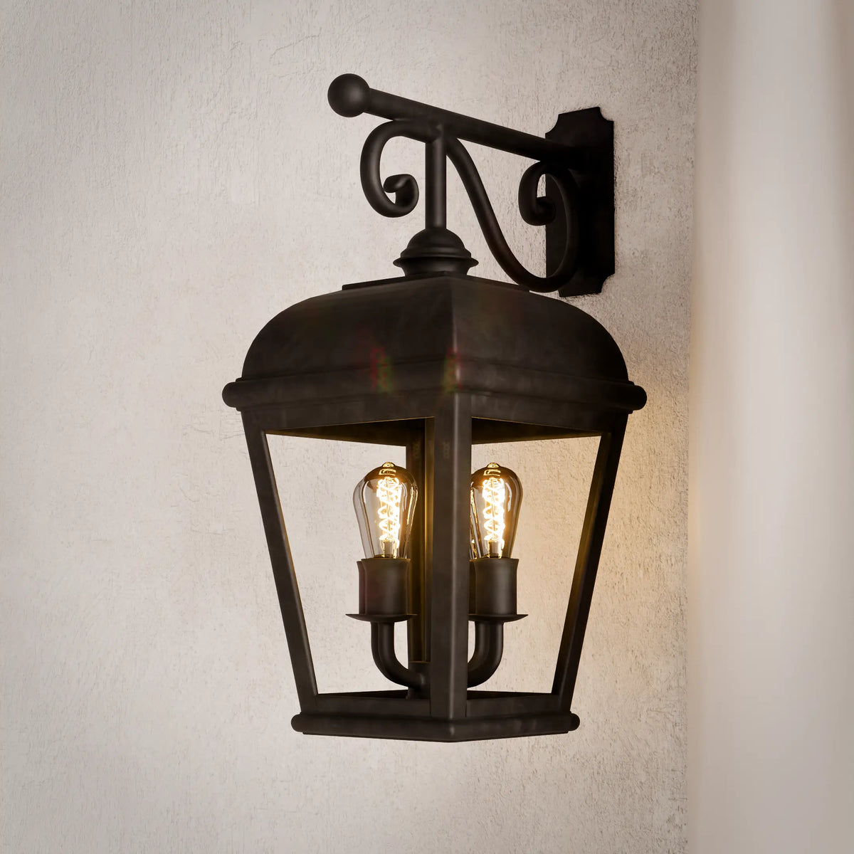 Classic Suspended Lantern