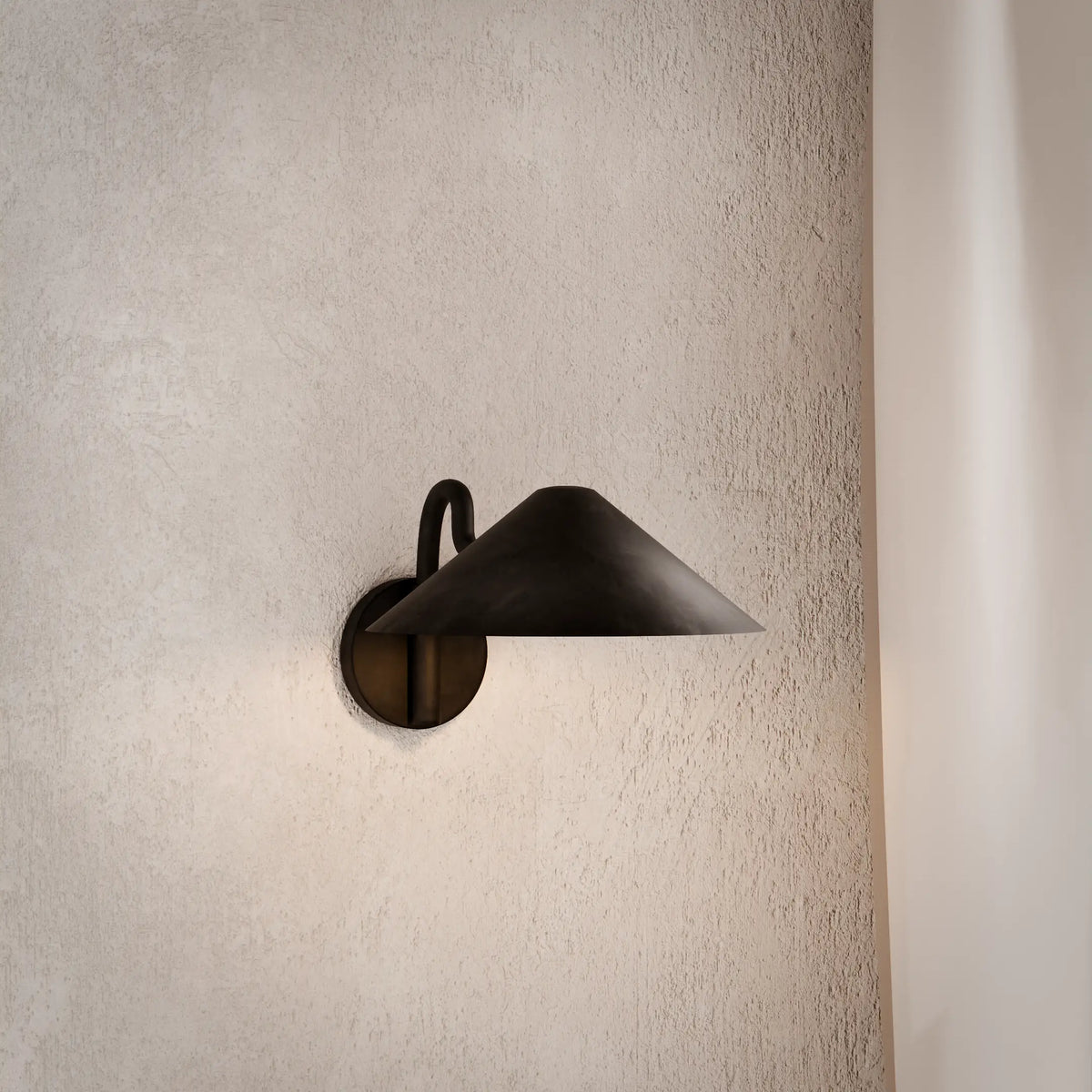 Halo Cone Wall Light
