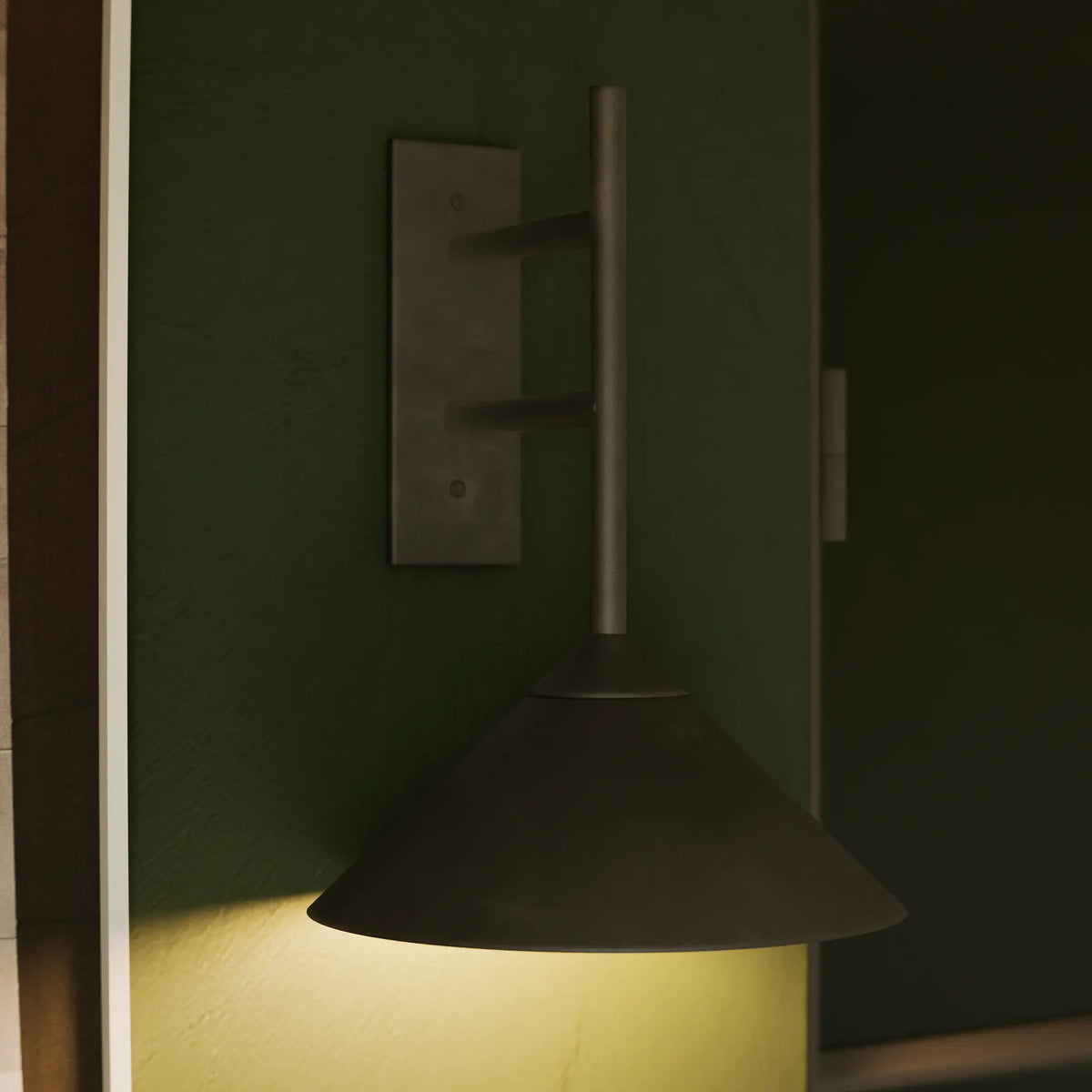 Pillar Wall Light